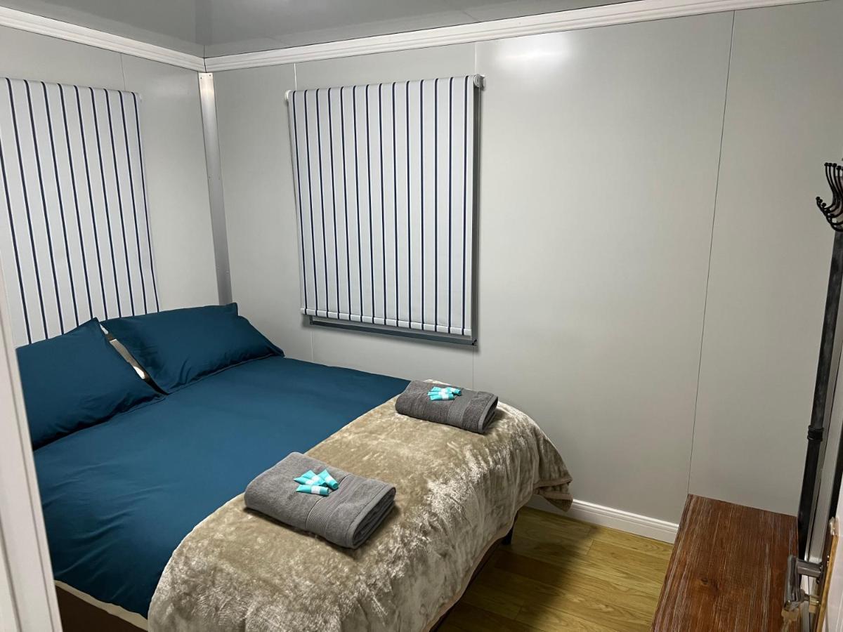 White Cliffs Self Contained Cabin Accommodation Exterior foto